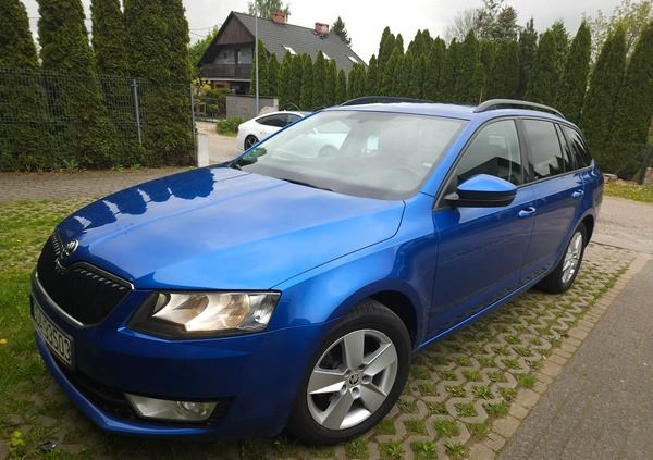 Skoda Octavia cena 36900 przebieg: 218500, rok produkcji 2016 z Piwniczna-Zdrój małe 137